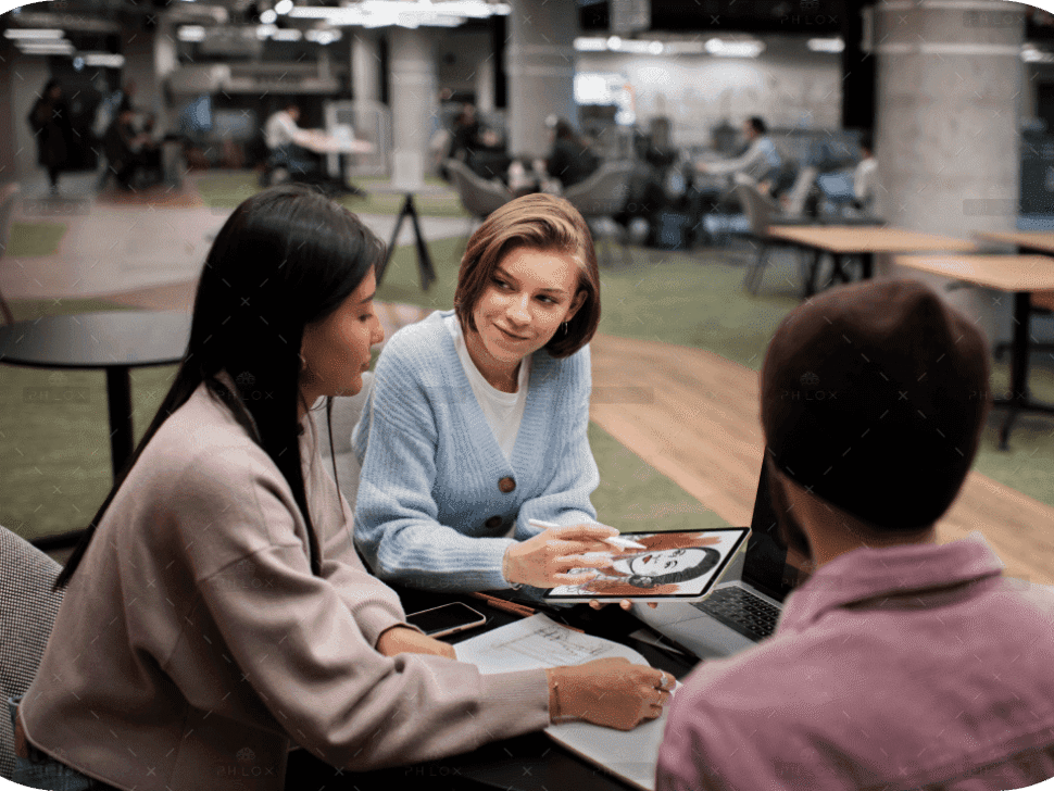 demo-attachment-816-team-working-together-project-3-7-1